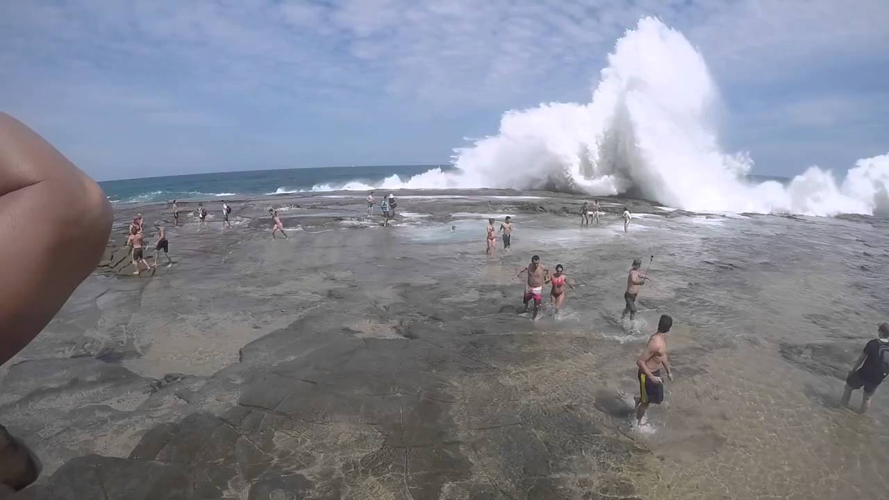 que hay entre playa y mar