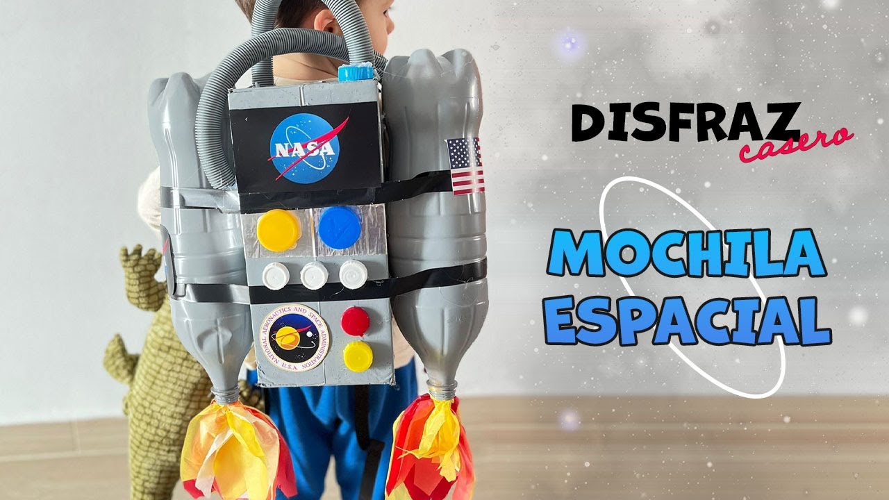 mochila de astronauta con botellas